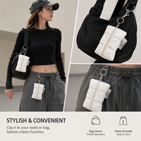 Petite trousse de maquillage en nylon matelassée avec fermeture éclair personnalisée, logo, porte-clés et rembourrage en forme de nuage pour femmes