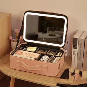 Nuova scatola di immagazzinaggio cosmetica da tavolo di grande capacità custodia da viaggio portatile in pelle impermeabile per trucco con specchio luminoso a Led