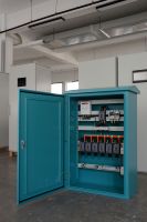 Tableaux électriques basse tension, boîtes de distribution électrique, équipements de distribution d'énergie