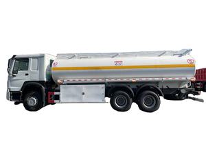 Camion-citerne à huile SINOTRUK HOWO 6X4 15 CBM 2025 – Excellente qualité et <span class=keywords><strong>prix</strong></span> bas à vendre - Product Image 2