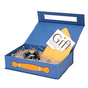 One-piece High-end <b>Magnetic</b> Flip Wedding Favor <b>Gift</b> <b>Box</b> Matt Lamination Recycled Materials Foldable Design Portable Hand-Held - Product Image 1