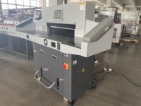 Guillotine personnalisable H720RT, la coupe-papier de 720 mm possède 96 aliquots et peut être équipée de tables latérales et de pompes à air