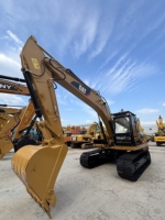 Excavatrice CAT 320D2L avec godet de terrassement, matériel lourd d'occasion en bon état de fonctionnement
