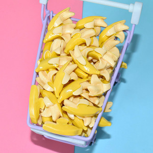 Cabujones de plátano pelado de 32 mm, bonitos plátanos de resina epoxi, frutas 3D ecológicas, diseño de hadas budistas para accesorios de casa de muñecas y slime - Product Image 6