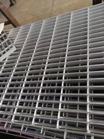 Peldaño de Escalera de Rejilla de Aluminio Personalizable