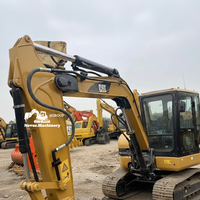 Mini-excavatrice sur chenilles d'occasion CAT 304CR 4T avec moteur et système hydraulique fiables, idéale pour la construction urbaine et l'aménagement paysager