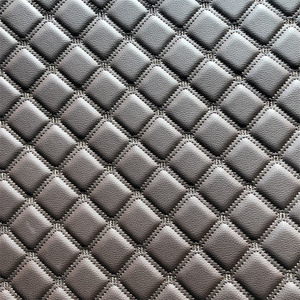 Matériau de tapis de voiture en cuir Matériaux de tapis de voiture en PVC personnalisés Matériaux de couverture de siège en rouleau avec la meilleure qualité - Product Image 2