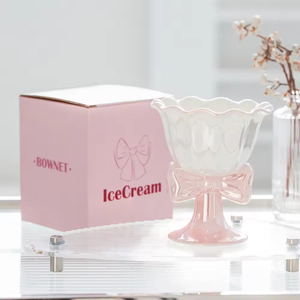 Nueva Taza de Cerámica con Diseño de Corazón de Niña Estilo Japonés, con Lazo, para Helado, Diseño Creativo de Dibujos Animados, Color/Logotipo Personalizado, Apta para Microondas y Lavavajillas, para Fiestas - Product Image 5