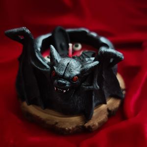 Halloween Horror Bloody Bat Aromatherapy Candle Creative Gift Wholesale Decoration Ornament Ornament Eyeball Tombstone Ornament - Product Image 3
