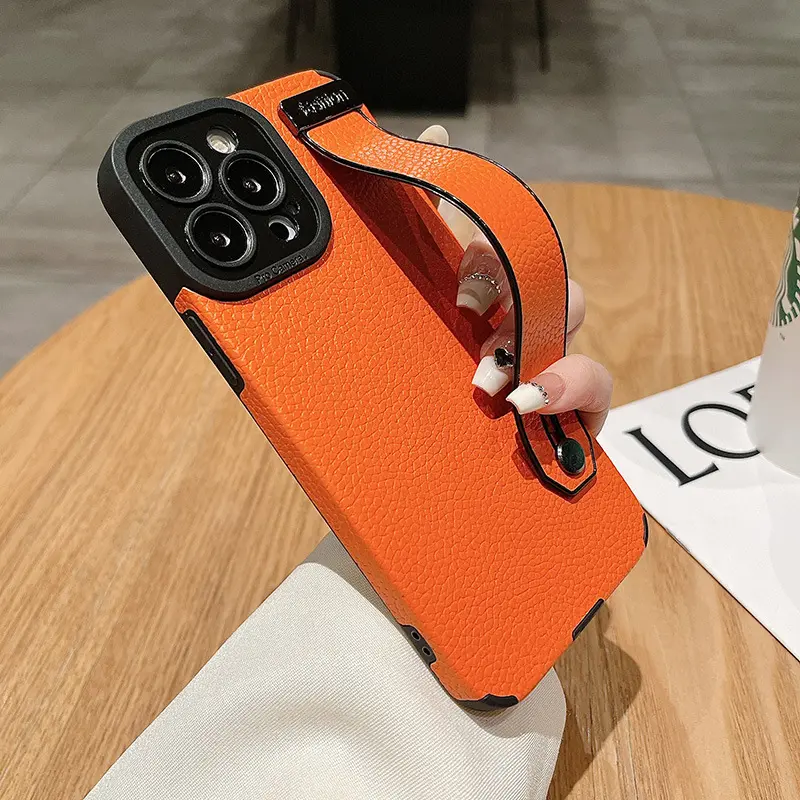 Luxo Couro Wrist Strap Holder Stand Phone Case para iPhone 15 Pro Max 14 Pro 13 12 11 Ultra Shockproof Proteção Capa Caso