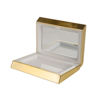 H0415 Boîtier de poudre compact de luxe doré carré avec miroir magnétique vide pour fond de teint couleur nude Prix