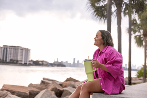 Reekoos Logo personnalisé aspirateur à double paroi 30oz 40oz tasses de voyage en plein air gobelet en métal h2.0 avec poignée et paille - Product Image 6