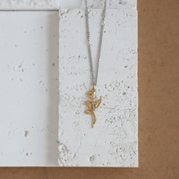 Ensemble de bijoux en acier inoxydable bicolore plaqué or 18 carats, collier et boucles d'oreilles avec pendentif fleur rose vintage pour femmes et filles