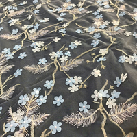 Gaun Mini Bermotif Bunga Dua Warna dengan Sulaman Laser Motif Ranting dan Bunga, Bahan Rajut Mesh 100% Poliester