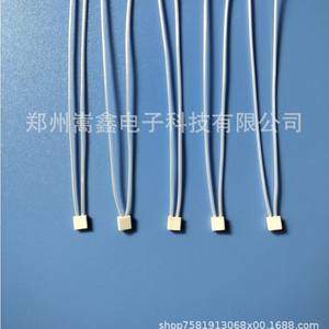 Elemento Calefactor Cerámico Zhengzhou Gaoxin MCH 5x5 para Calentamiento de Moldes Industriales con 96% de Alúmina - Product Image 1