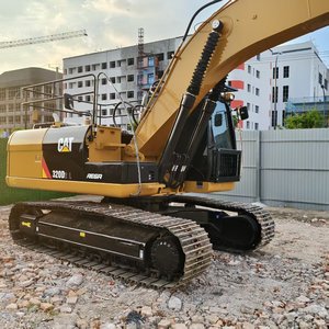 รถขุด CAT320D2L ของ Caterpillar ประหยัดน้ำมัน พร้อมชุดไฮดรอลิกหลักแบบดั้งเดิม พร้อมใช้งานสำหรับงานขนถ่ายในท่าเรือและโครงการในเหมือง - Product Image 3