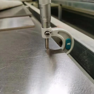 Plaques en titane de qualité médicale ASTM F136 pour implants chirurgicaux, dispositifs orthopédiques, biocompatibles, services de fabrication sur mesure - Product Image 6