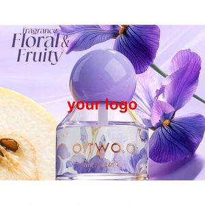 Correcteur haute définition <span class=keywords><strong>Essence</strong></span> o.two.o, extrait végétal naturel, <span class=keywords><strong>parfum</strong></span> bois de musc confit, <span class=keywords><strong>parfum</strong></span> passion tide intimate - Product Image 1