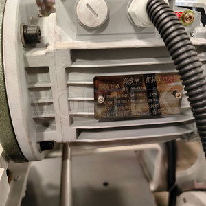 La déchirure simple verticale de coupe en bois de la haute précision MJ162 a vu la machine pour des meubles d'épaisseur - Product Image 3