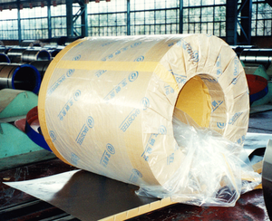 Vente en gros de papier VCI antirouille, tissu PE enduit simple face, artisanat de protection contre la rouille, fabricant chinois pour l'emballage en métal - Product Image 3