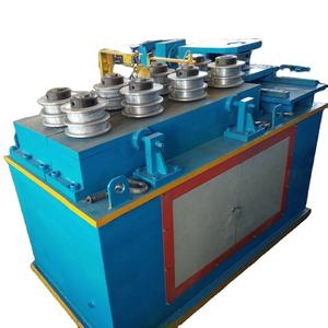 Macchina per la produzione di gomiti curvi <span class=keywords><strong>ad</strong></span> arco per tubi, efficiente e di qualità, certificata CE e ISO - Product Image 2