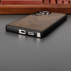 Étui de téléphone personnalisé en bambou, noyer et cerisier, coque en bois naturel gravée, antichoc, en TPU pour <span class=keywords><strong>Samsung</strong></span> S26 Ultra A55 A54 OEM ODM - Product Image 3