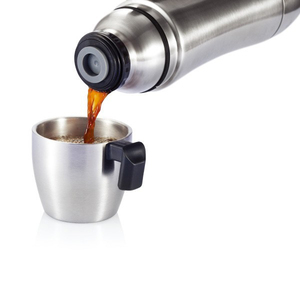 Venta al por mayor: Termo de vacío de acero inoxidable 18/8 con diseño de bala para coche, con 2 tazas y asa - Product Image 2