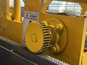 Máquina de Soldagem Automática <span class=keywords><strong>CNC</strong></span> FHM2000C para Fabricação de Cercas 3D de 3-6mm - Product Image 3