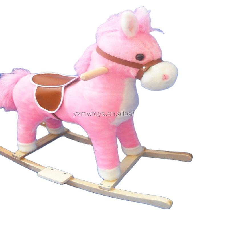 Movimientos de caballo de juguete: soluciones de montarías