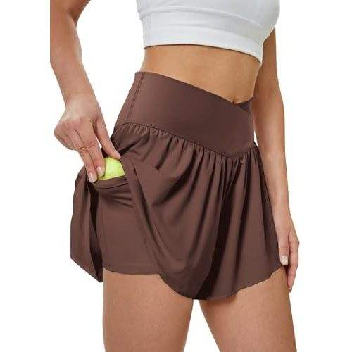 สีน้ำตาล