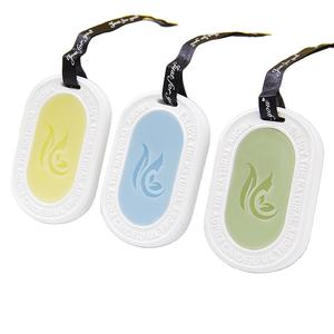 Tablettes de parfum d'intérieur artisanales à la cire de soja, purifiantes pour l'air, de la marque FUNDAY, personnalisées et à étiquette privée, pour les fêtes de Diwali - Product Image 4