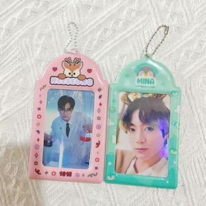 Muestra Gratis: Atractivo Porta Tarjetas de PVC, Estuche para Guardar Fotografías, Artículos de Papelería con Llavero - Product Image 5