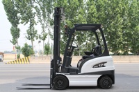 Chariot élévateur électrique écologique Solreign CPD pour solutions logistiques d'entrepôt, chariot à flèche écoénergétique, capacité 3,5T, levée 6m