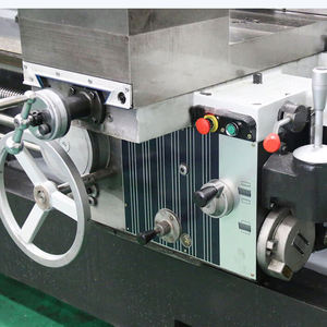 Torno horizontal de alta resistencia, torno manual universal de alta gama C6240F con orificio de husillo grande de 82 mm - Product Image 3