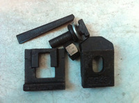Sujetadores de Riel de Acero Soldado de Doble Perno de Buena Calidad, Clips Atornillados con Dimensiones Personalizadas, Marca FDS para Sujeción de Rieles