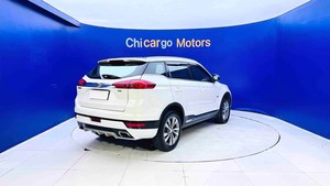 Geely Boyue 2016 LHD Benzina 2.0L Manuale Interni in Pelle Scura con Telecamera Posteriore Pneumatici R17 Modello Sierra <span class=keywords><strong>Leone</strong></span> - Product Image 6