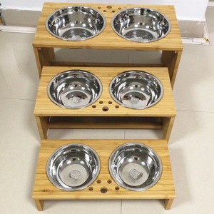 Comedero para Perros de Bambú con Cuencos de Acero Inoxidable 304, Soporte Elevado para Cuencos de Mascotas para Uso Doméstico - Product Image 1