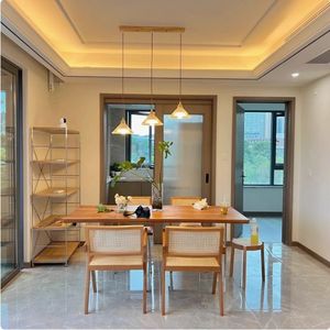 Mesa de Comedor de Madera Maciza con Patas de Acrílico, Diseño Moderno y Minimalista para el Hogar y Apartamentos - Product Image 4