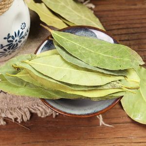 <span class=keywords><strong>Feuilles</strong></span> <span class=keywords><strong>de</strong></span> <span class=keywords><strong>Laurier</strong></span> Entières Séchées Naturelles Premium pour la Cuisine et l'Assaisonnement – Vente en Gros - Product Image 6