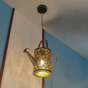 Lanterne murale vintage avec crochet de berger en métal, lampe suspendue de jardin pour chemin pelouse cour porche - Product Image 1