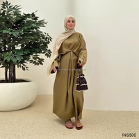 Abaya fermée au design tendance 2026, vente en gros Dubaï, Abaya arabe modeste personnalisée