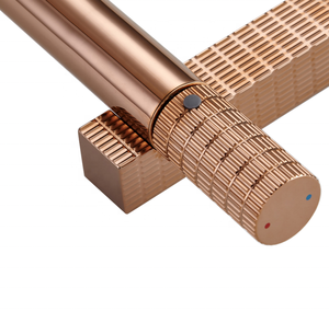 Rubinetto di Lusso per <span class=keywords><strong>Lavabo</strong></span> da Hotel, Design Verticale <span class=keywords><strong>a</strong></span> Soffitto, Miscelatore <span class=keywords><strong>a</strong></span> Goccia d'Acqua per <span class=keywords><strong>Lavabo</strong></span> Sospeso - Product Image 4