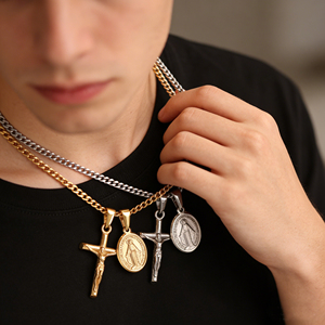 Collar con Colgante <span class=keywords><strong>de</strong></span> Cruz <span class=keywords><strong>de</strong></span> Jesús y María, Religioso, Católico, para Hombre, Chapado en Oro <span class=keywords><strong>de</strong></span> 18k, Acero Inoxidable, Virgen María, Resistente al Agua - Product Image 2