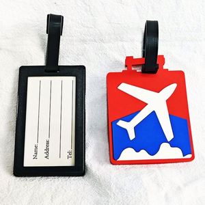 Étiquettes de bagages personnalisées en silicone 2D 3D, porte-passeport, étiquettes de nom de bagages en PVC souple - Product Image 5