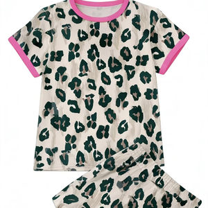 GSSO3407 Conjuntos de verano personalizados con estampado de leopardo para niñas pequeñas, ropa infantil al por mayor, conjunto de ropa para niñas de manga corta - Product Image 1