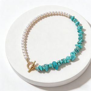 Collier ras du cou de luxe 2026 en perles turquoise et nacrées avec fermoir doré vintage pour filles et femmes – Bijou au design unique - Product Image 3