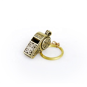 低价批发定制CA193复古口哨造型吊坠钥匙扣 - Product Image 5