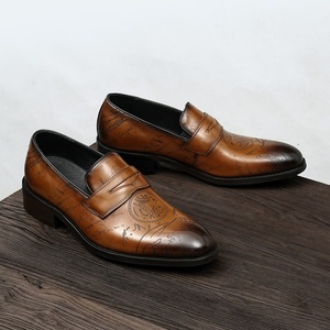 Zapatos Casuales de Cuero Genuino Antideslizantes Estilo Inglés para Hombre con Patrón Grabado, Zapatos de Cuero Transpirables para Negocios - Product Image 5