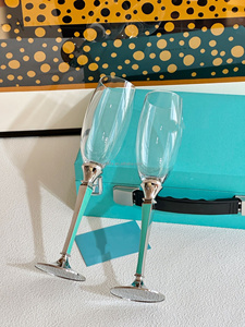 Hot Selling Luxury Gold Band Design Elegant Champagne Glasses - Product Image 5