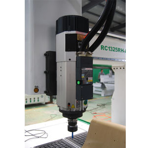 Машина для производства гробов Roctech 4 оси 9,0 кВт <span class=keywords><strong>HSD</strong></span> ATC для 4 оси CNC большая стальная труба 4D обработка AC380V RC1325RH-ATC - Product Image 6